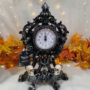 Martha Stewart  HALLOWEEN Gothic Victorian CLOCK W/SKULLS SILVER&BLACK QUARTZ